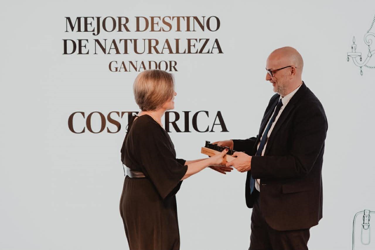 Costa Rica es galardonada como el “Mejor Destino de Naturaleza” en los prestigiosos Forbes Travel Awards 2026